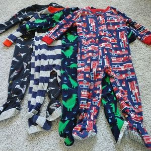 Lot of 4 zip-up pajamas 2T